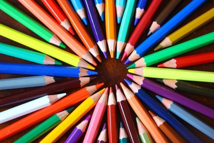 EDUCACIÓN Y TERAPIA GESTAL